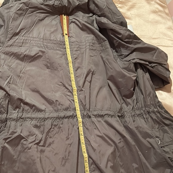 Raincoat with hood. Used few time only - Picture 7 of 8